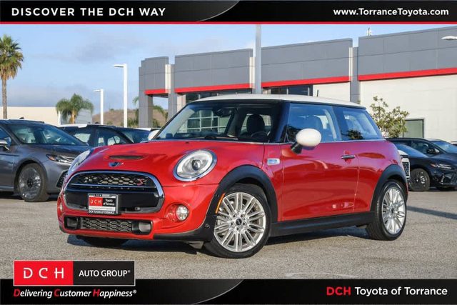 2018 MINI Hardtop 2 Door Cooper S FWD photo