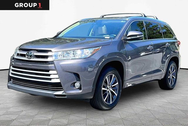 2018 Toyota Highlander XLE FWD photo
