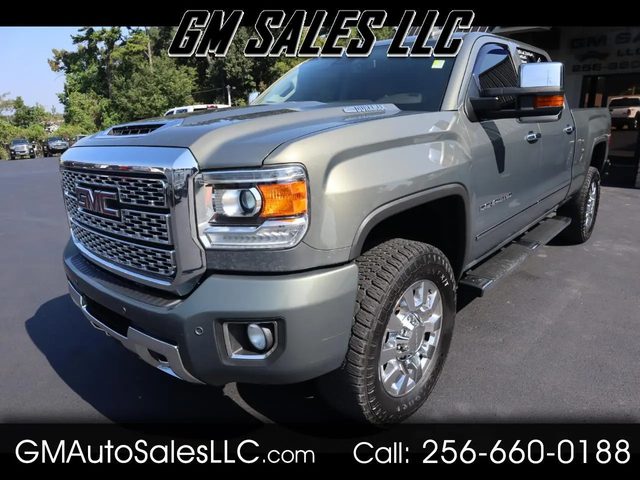 2018 GMC Sierra 2500HD Denali 4WD photo