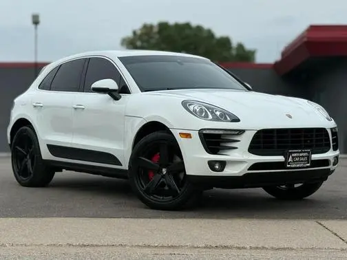 2018 Porsche Macan S AWD photo