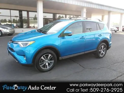 2017 Toyota RAV4 XLE AWD photo