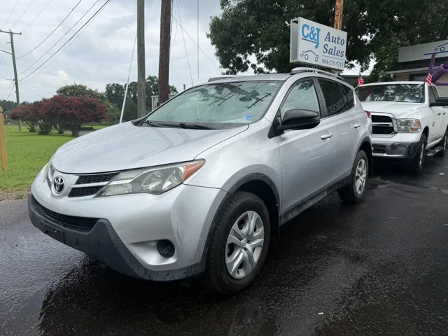 2015 Toyota RAV4 LE AWD photo