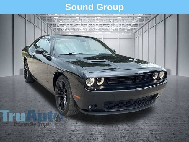 2018 Dodge Challenger R/T RWD photo