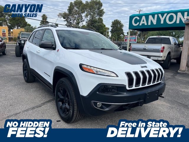 2018 Jeep Cherokee Trailhawk 4WD photo