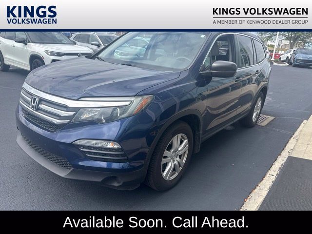 2017 Honda Pilot LX FWD photo