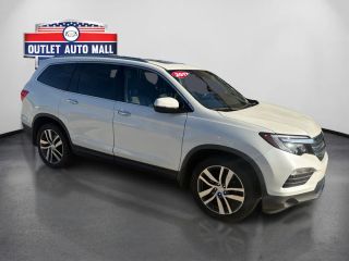 2017 Honda Pilot Elite AWD photo