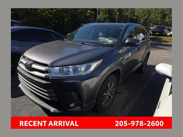 2018 Toyota Highlander XLE FWD photo