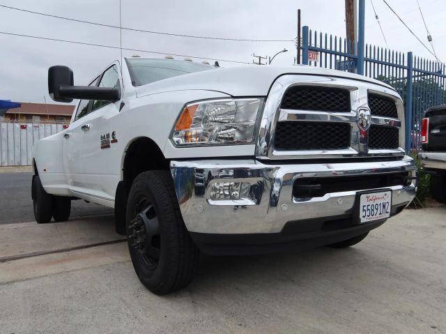 2018 Ram 3500 SLT 4WD photo