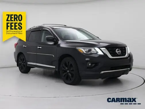 2017 Nissan Pathfinder Platinum 4WD photo