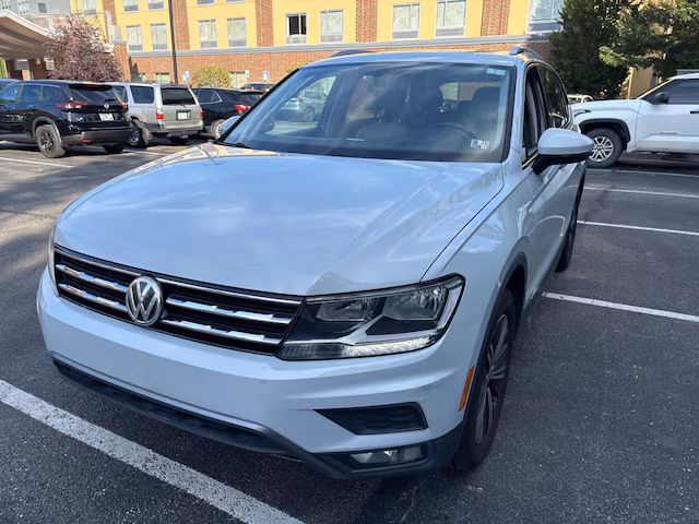 2018 Volkswagen Tiguan SEL AWD photo
