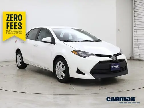 2018 Toyota Corolla LE FWD photo
