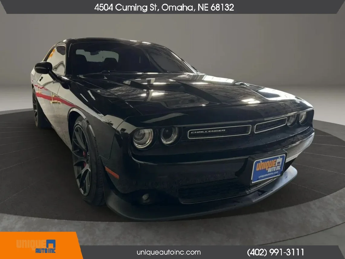 2018 Dodge Challenger R/T Scat Pack RWD photo
