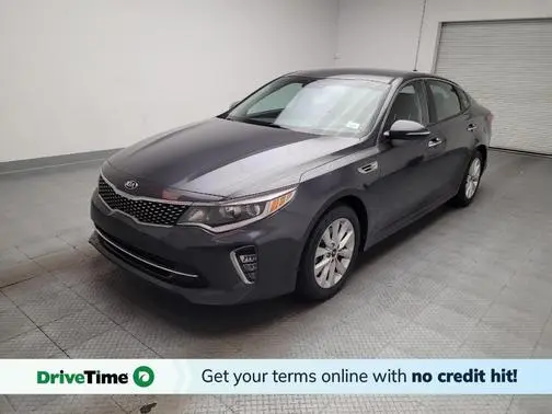 2018 Kia Optima S FWD photo