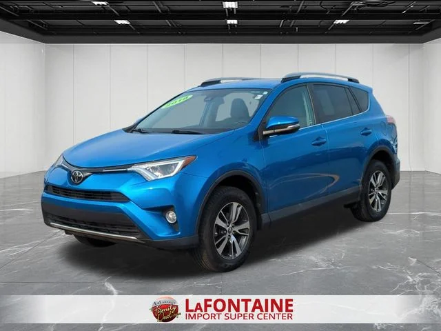 2018 Toyota RAV4 XLE FWD photo