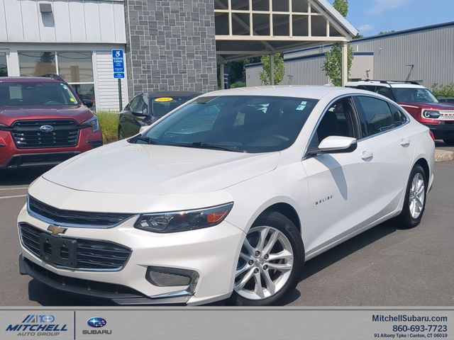 2017 Chevrolet Malibu LT FWD photo