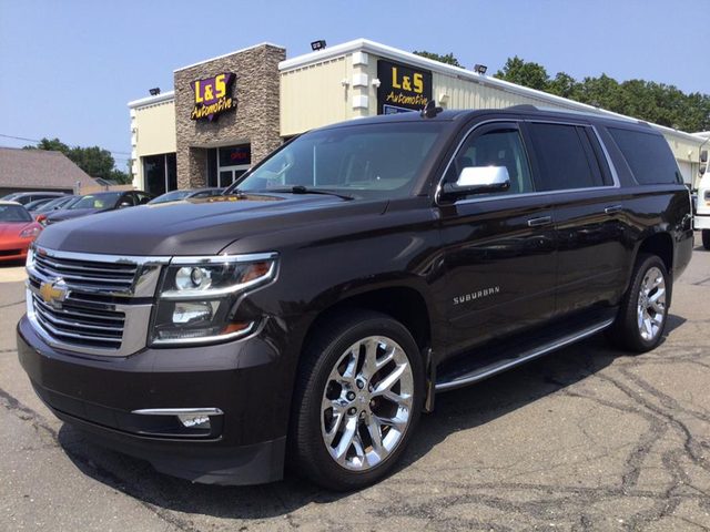 2018 Chevrolet Suburban Premier 4WD photo