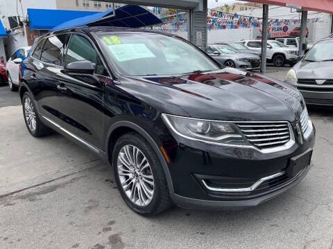 2018 Lincoln MKX Reserve AWD photo
