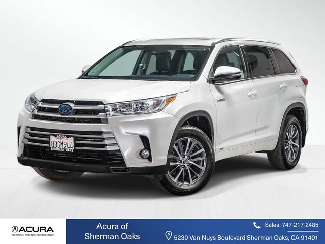 2018 Toyota Highlander Hybrid XLE AWD photo