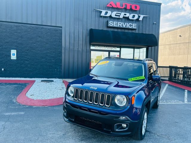 2017 Jeep Renegade Latitude 4WD photo