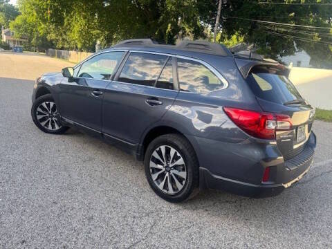 2017 Subaru Outback Limited AWD photo