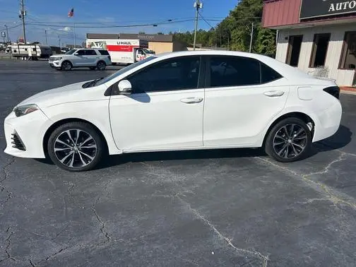 2018 Toyota Corolla XSE FWD photo