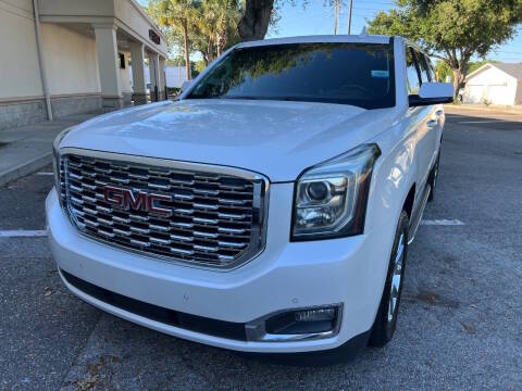 2018 GMC Yukon XL Denali 4WD photo