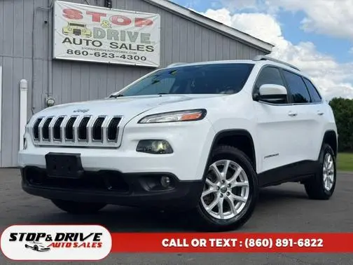 2018 Jeep Cherokee Latitude Plus 4WD photo