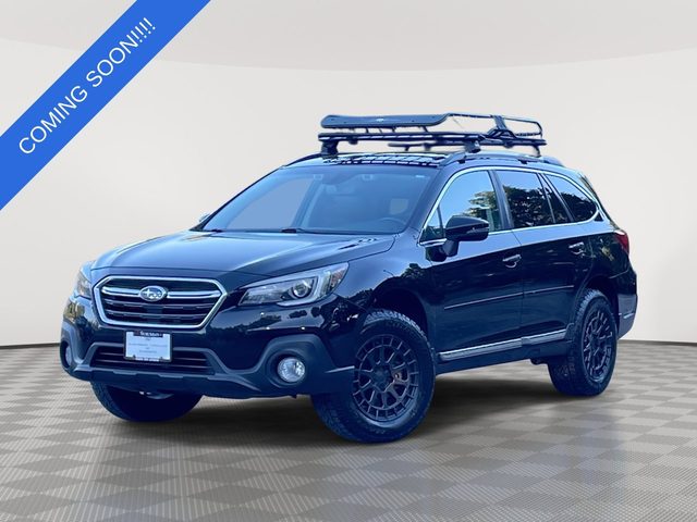 2018 Subaru Outback Touring AWD photo