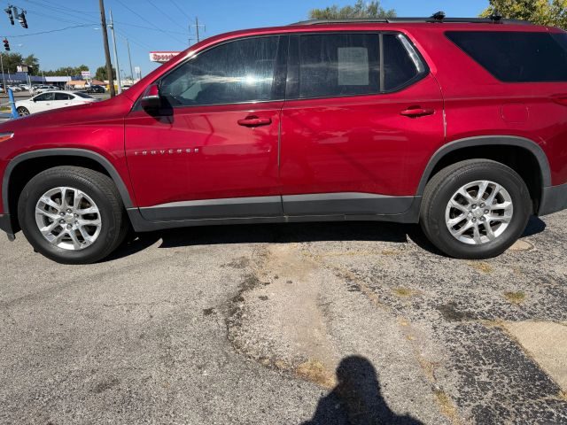 2018 Chevrolet Traverse RS FWD photo