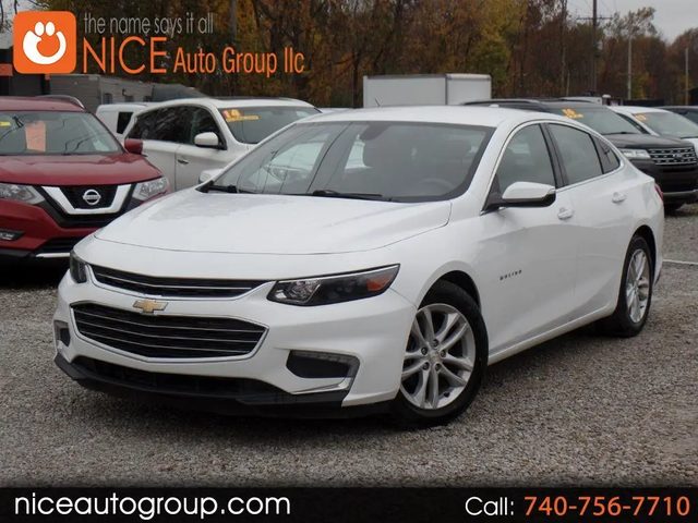 2017 Chevrolet Malibu LT FWD photo