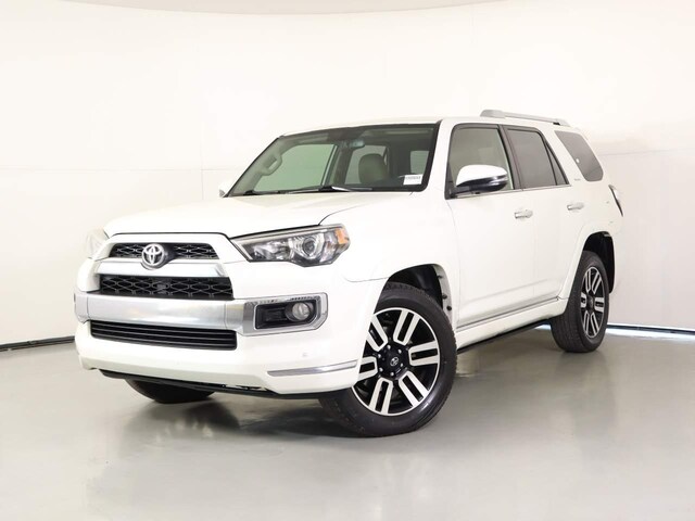 2018 Toyota 4Runner Limited 4WD photo