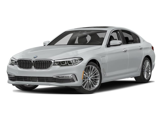 2018 BMW 5 Series 530e iPerformance RWD photo
