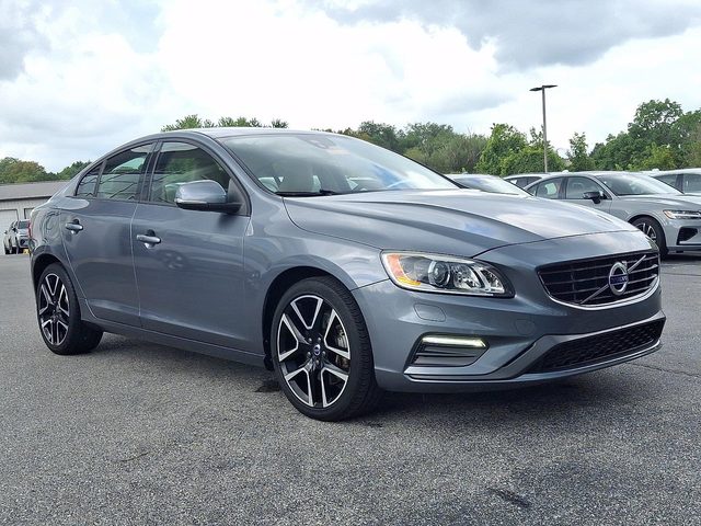 2018 Volvo S60 Dynamic AWD photo
