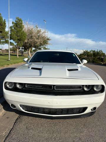 2018 Dodge Challenger SXT Plus RWD photo