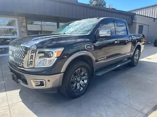 2017 Nissan Titan Platinum Reserve 4WD photo