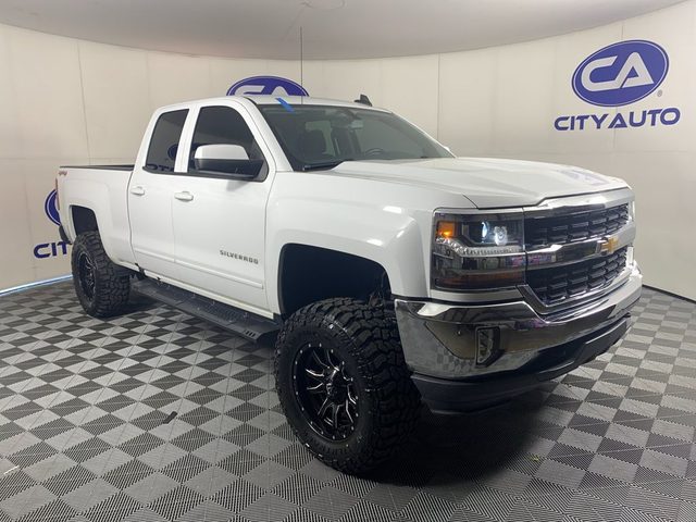 2018 Chevrolet Silverado 1500 LT 4WD photo