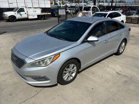 2015 Hyundai Sonata 2.4L SE FWD photo