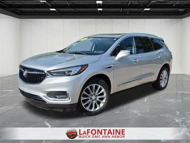 2018 Buick Enclave Essence AWD photo