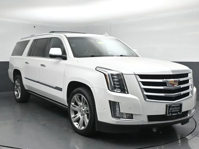 2018 Cadillac Escalade ESV Premium Luxury 4WD photo