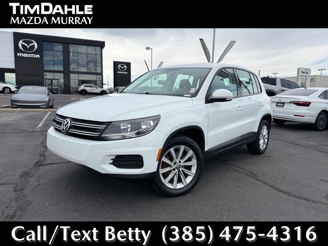 2017 Volkswagen Tiguan  AWD photo