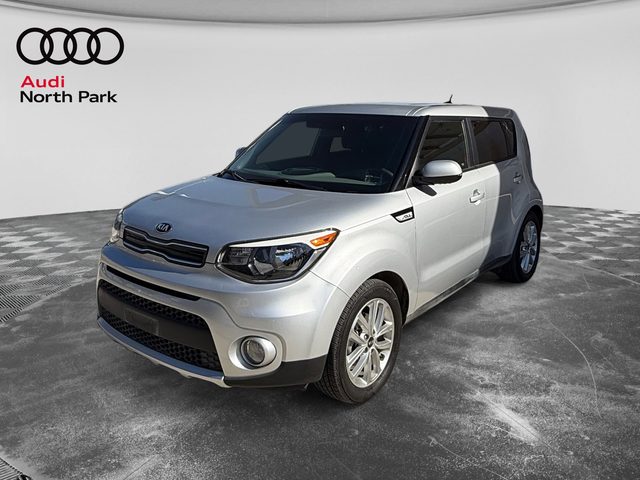 2017 Kia Soul + FWD photo