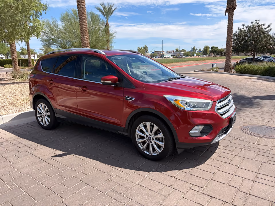 2017 Ford Escape Titanium FWD photo