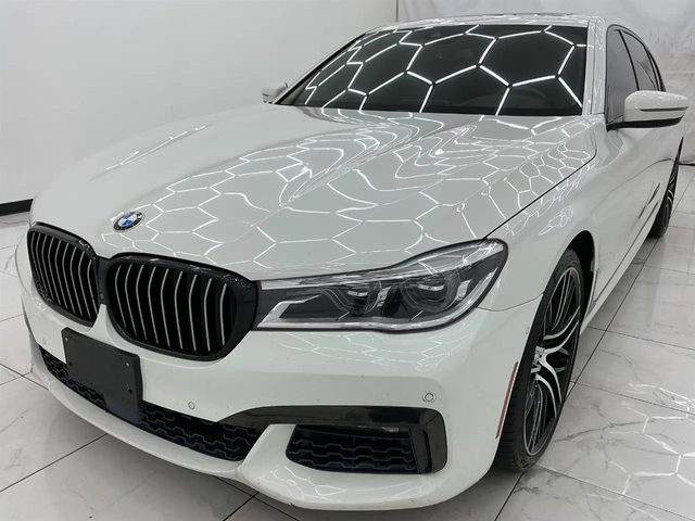 2018 BMW 7 Series 750i RWD photo