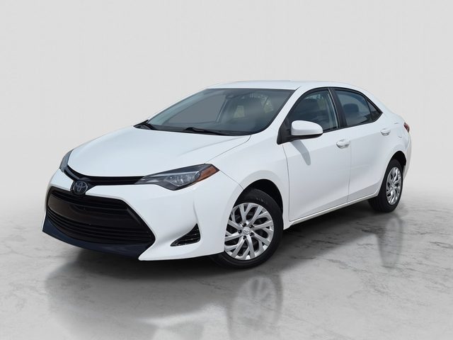 2018 Toyota Corolla LE FWD photo