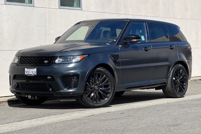 2017 Land Rover Range Rover Sport SVR 4WD photo