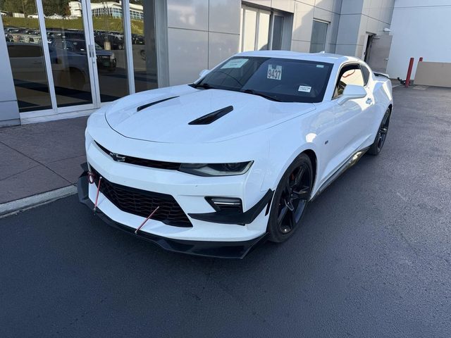 2018 Chevrolet Camaro 1SS RWD photo