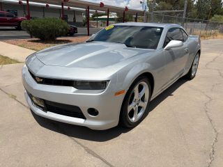 2015 Chevrolet Camaro LT RWD photo