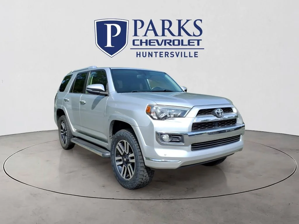 2018 Toyota 4Runner Limited RWD photo