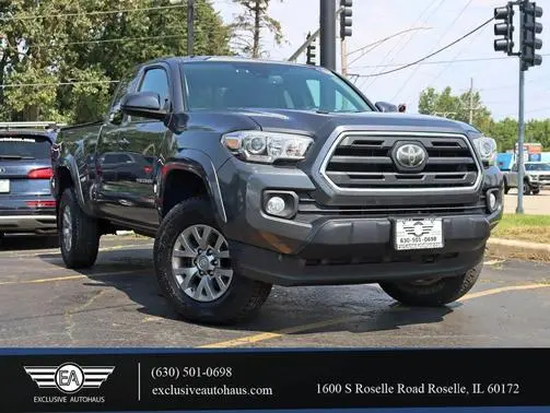2018 Toyota Tacoma SR5 4WD photo