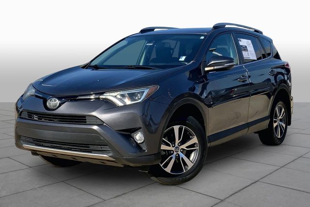 2018 Toyota RAV4 XLE AWD photo